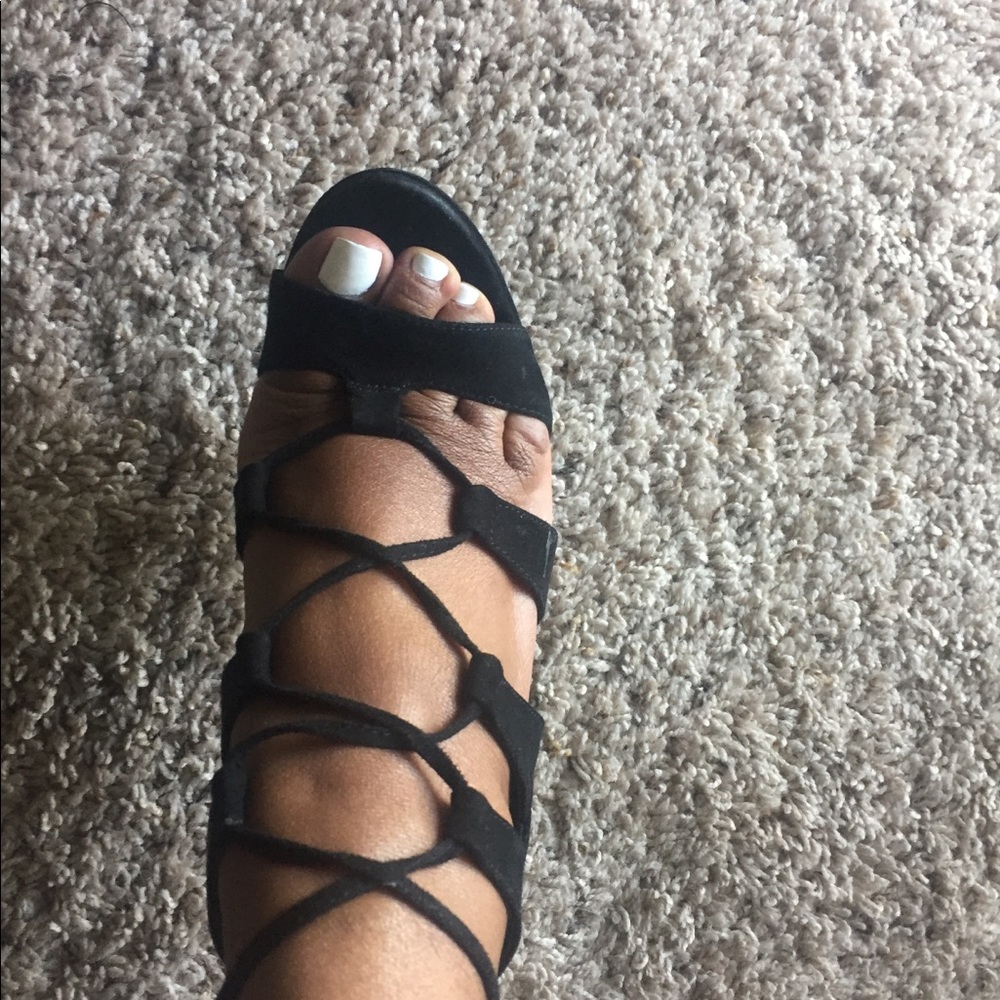 Open Toe Black String Heels - Picture 5 of 5